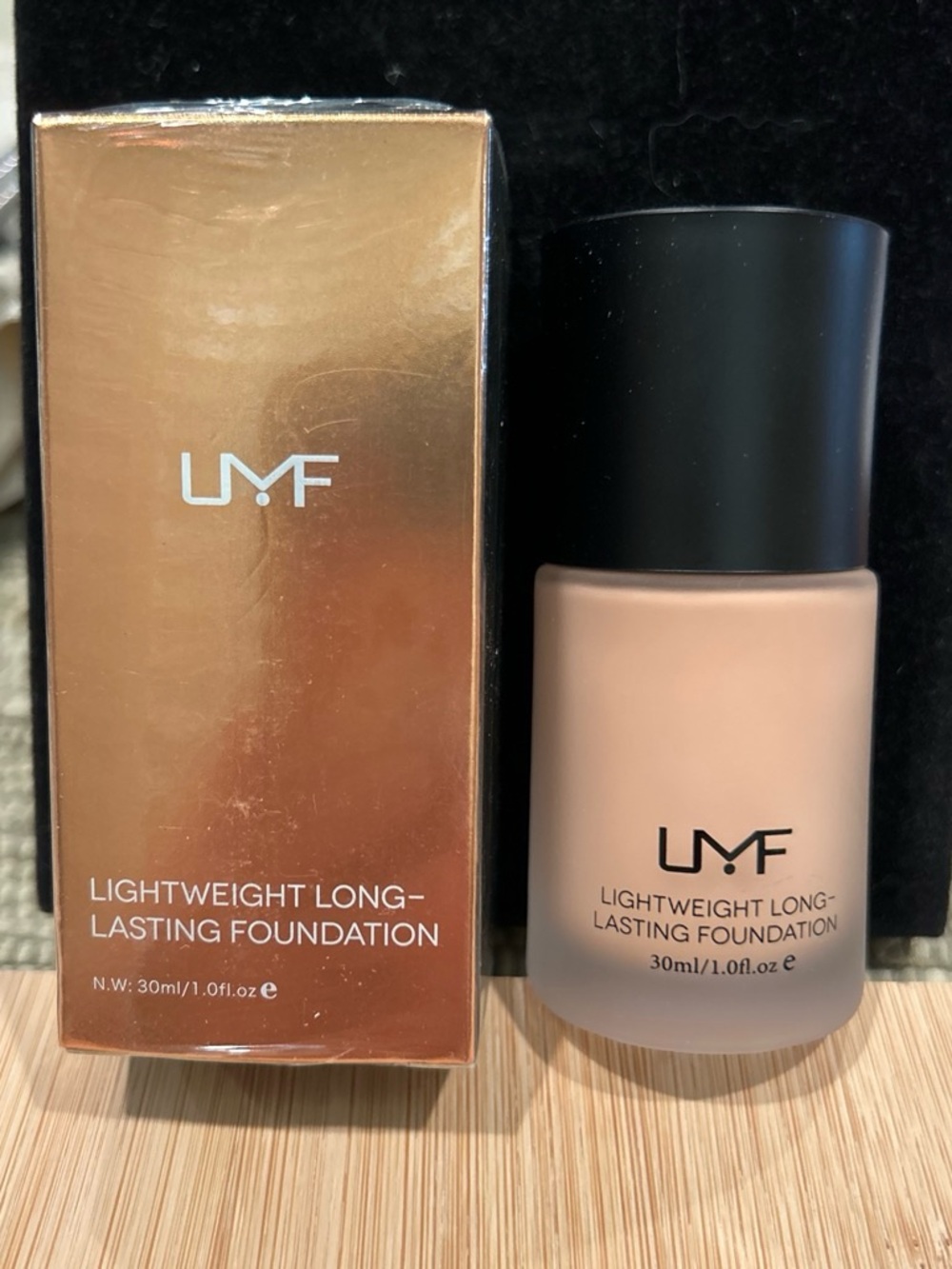 Lightweight Long-Lasting Foundation - Nude Beige